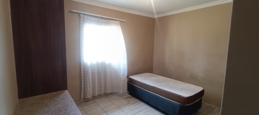 9 Bedroom Property for Sale in Bedworth Park Gauteng