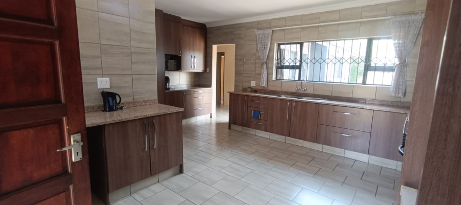 9 Bedroom Property for Sale in Bedworth Park Gauteng