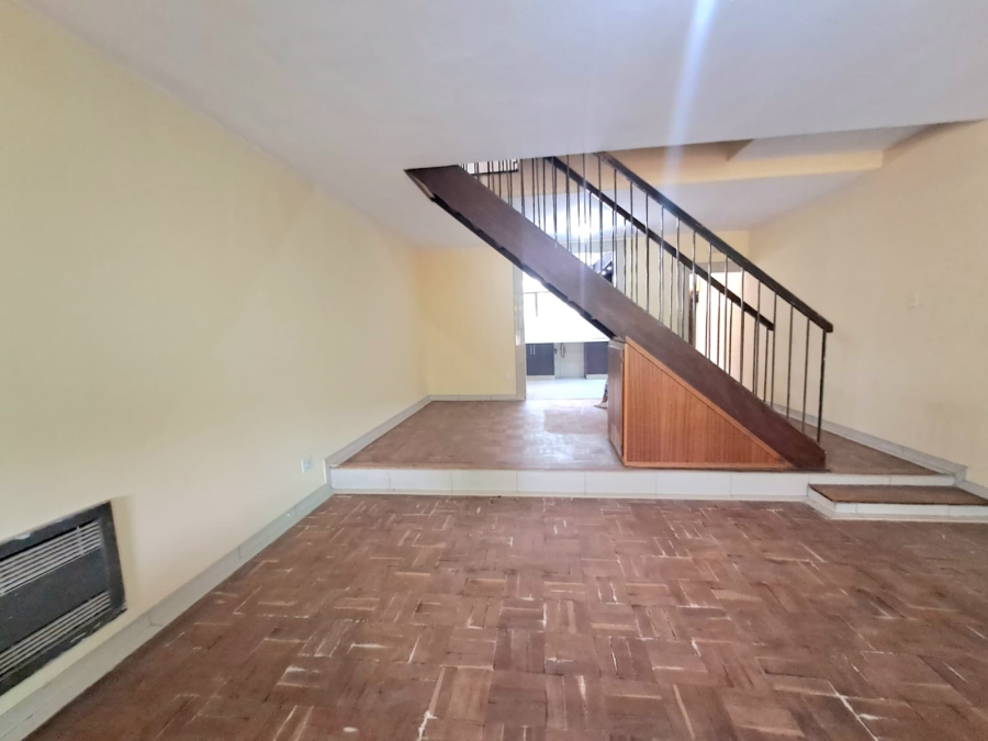 2 Bedroom Property for Sale in Three Rivers Gauteng