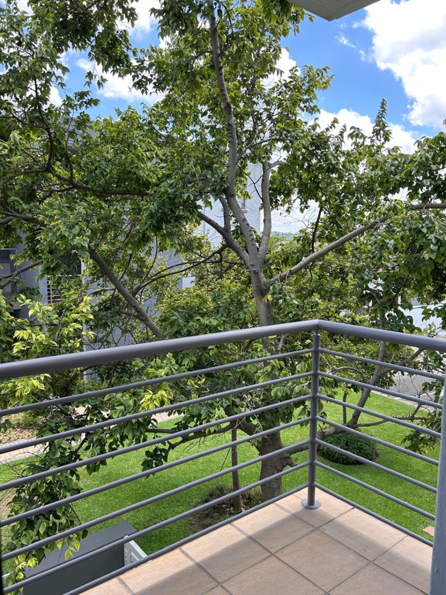 1 Bedroom Property for Sale in Dainfern Gauteng