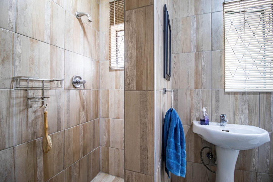 3 Bedroom Property for Sale in Actonville Gauteng