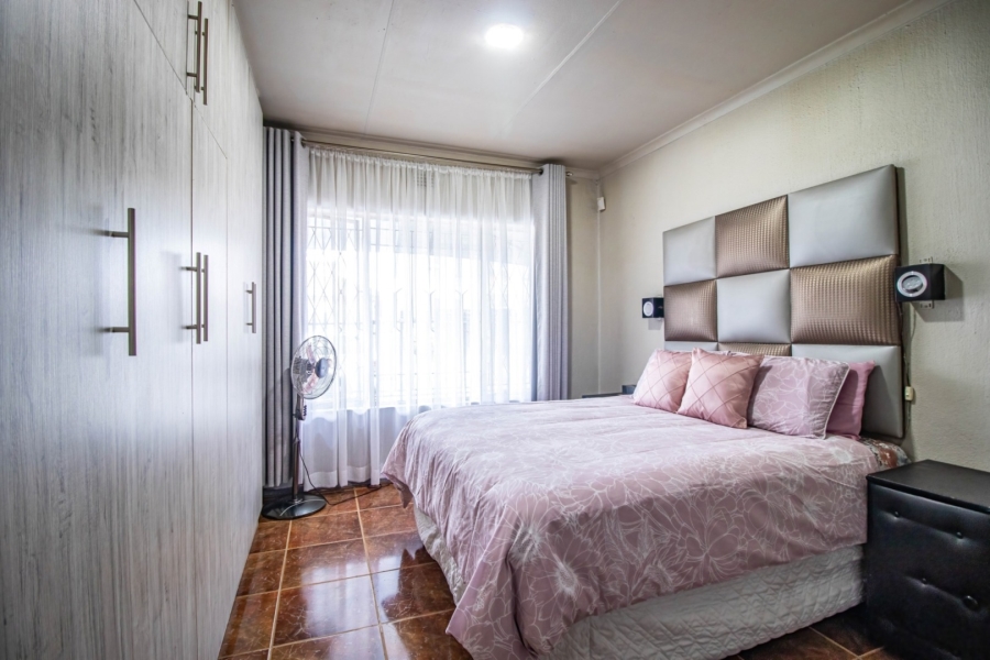 3 Bedroom Property for Sale in Actonville Gauteng