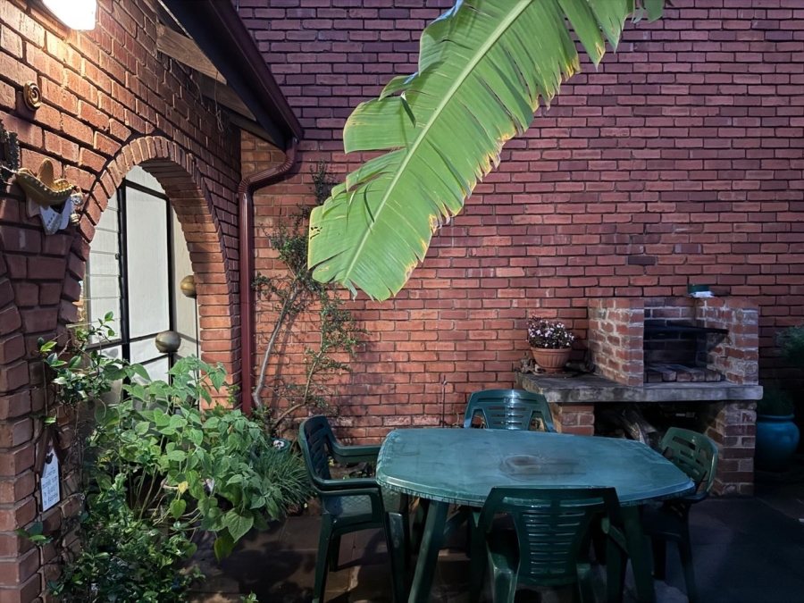 To Let 1 Bedroom Property for Rent in Lydiana Gauteng