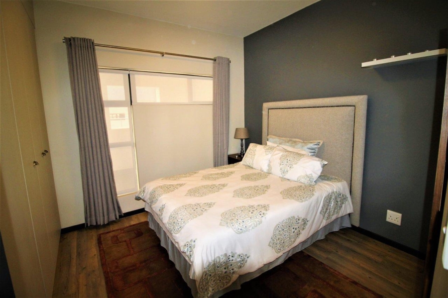 2 Bedroom Property for Sale in Rosebank Gauteng