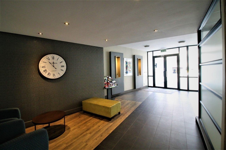 2 Bedroom Property for Sale in Rosebank Gauteng