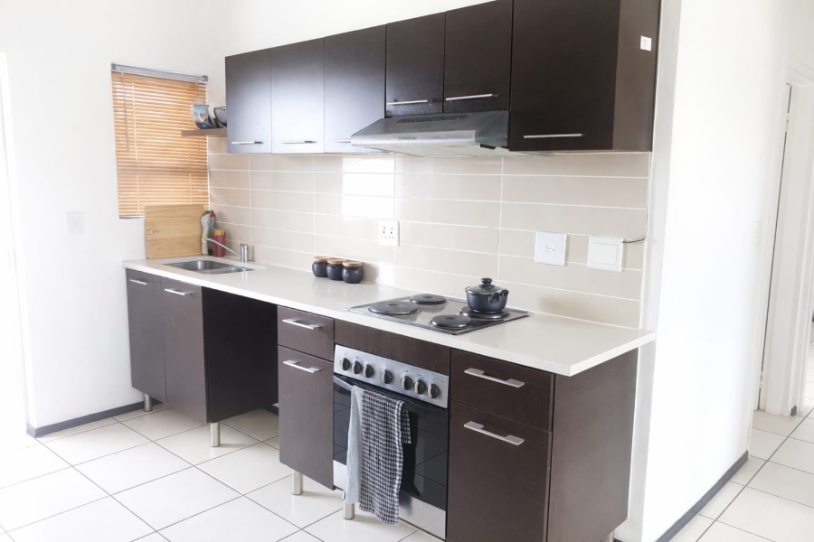 2 Bedroom Property for Sale in Noordwyk Gauteng