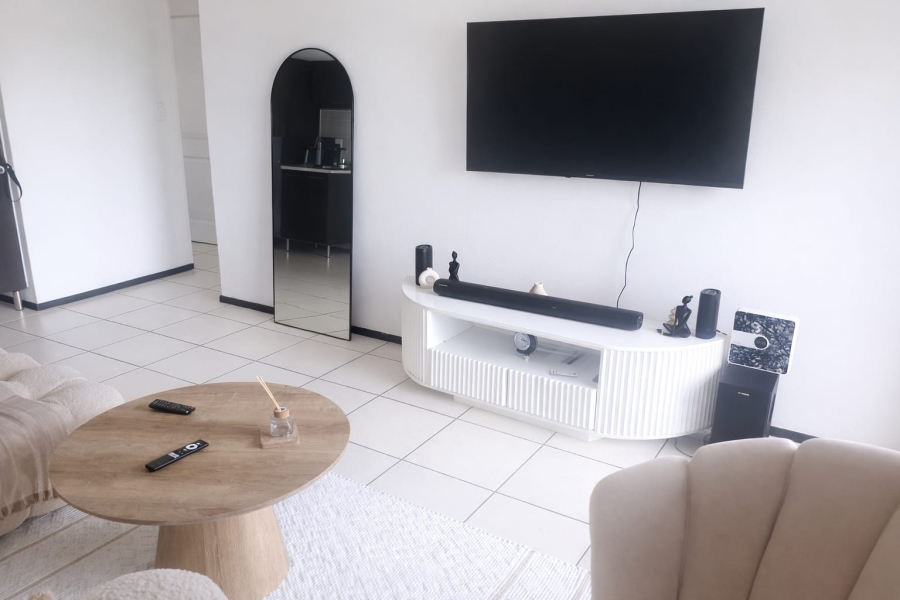 2 Bedroom Property for Sale in Noordwyk Gauteng