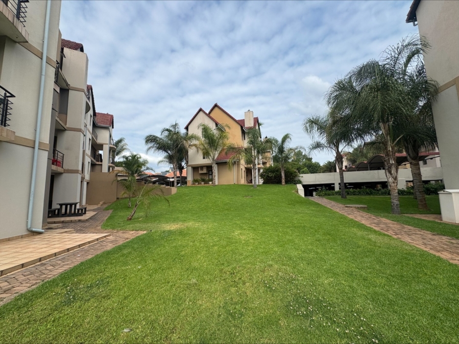 To Let 1 Bedroom Property for Rent in Zwartkop Golf Estate Gauteng