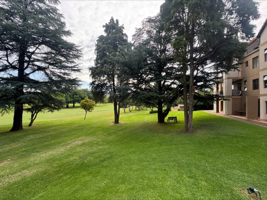 To Let 1 Bedroom Property for Rent in Zwartkop Golf Estate Gauteng