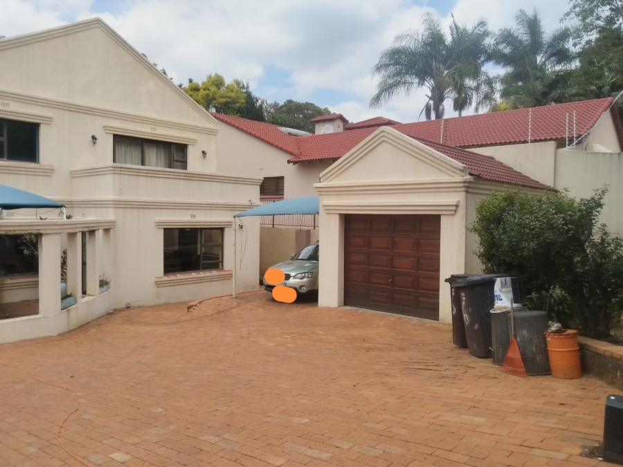 8 Bedroom Property for Sale in Bruma Gauteng