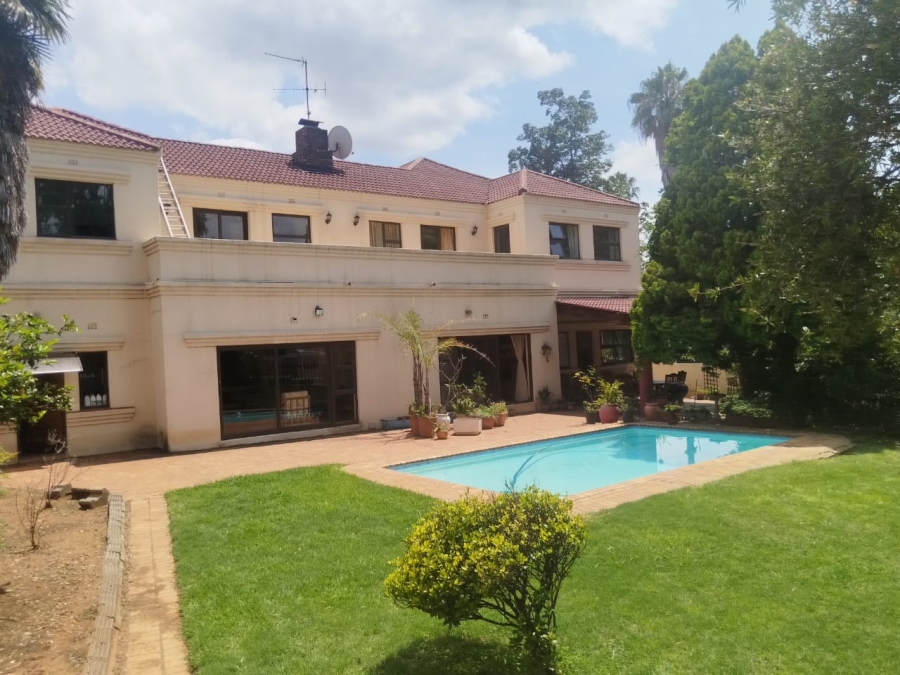 8 Bedroom Property for Sale in Bruma Gauteng