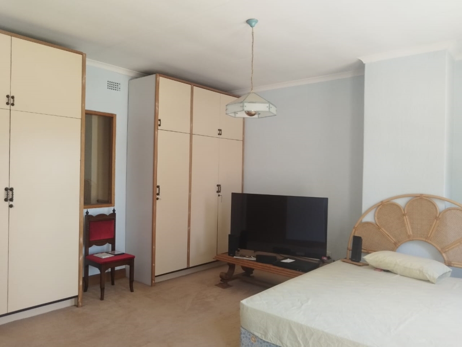 8 Bedroom Property for Sale in Bruma Gauteng