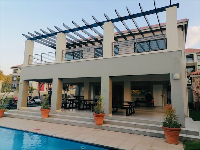 To Let 2 Bedroom Property for Rent in Lonehill Gauteng
