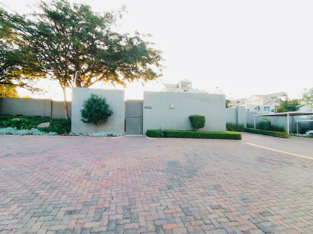 To Let 2 Bedroom Property for Rent in Lonehill Gauteng