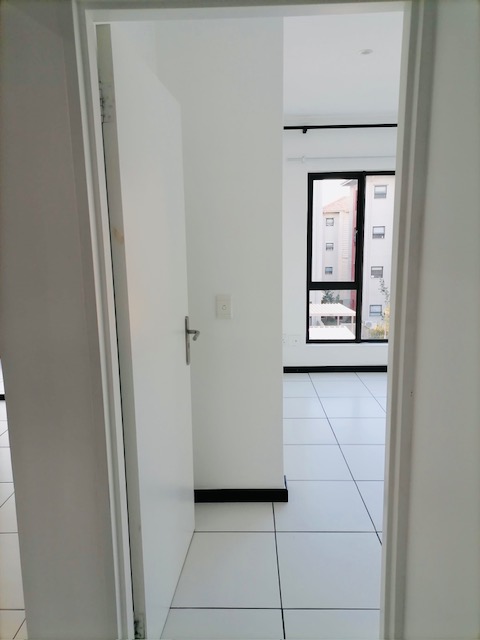To Let 2 Bedroom Property for Rent in Lonehill Gauteng
