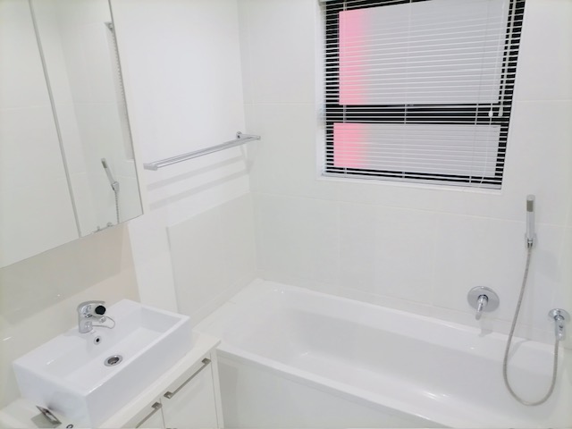 To Let 2 Bedroom Property for Rent in Lonehill Gauteng