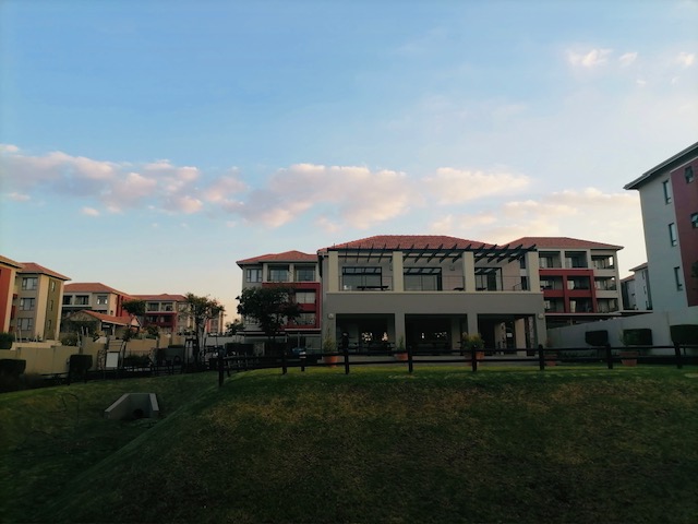 To Let 2 Bedroom Property for Rent in Lonehill Gauteng