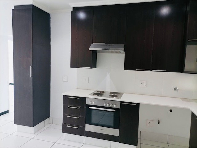 To Let 2 Bedroom Property for Rent in Lonehill Gauteng