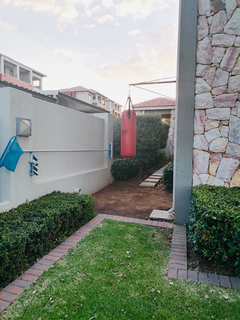 To Let 2 Bedroom Property for Rent in Lonehill Gauteng