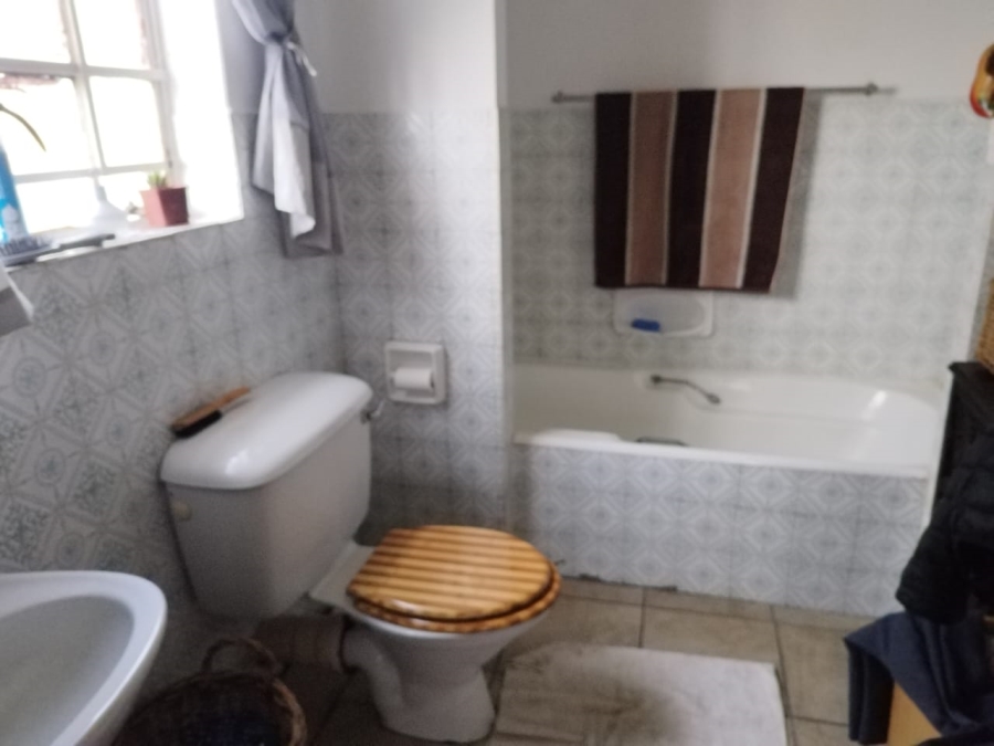 3 Bedroom Property for Sale in Birch Acres Gauteng