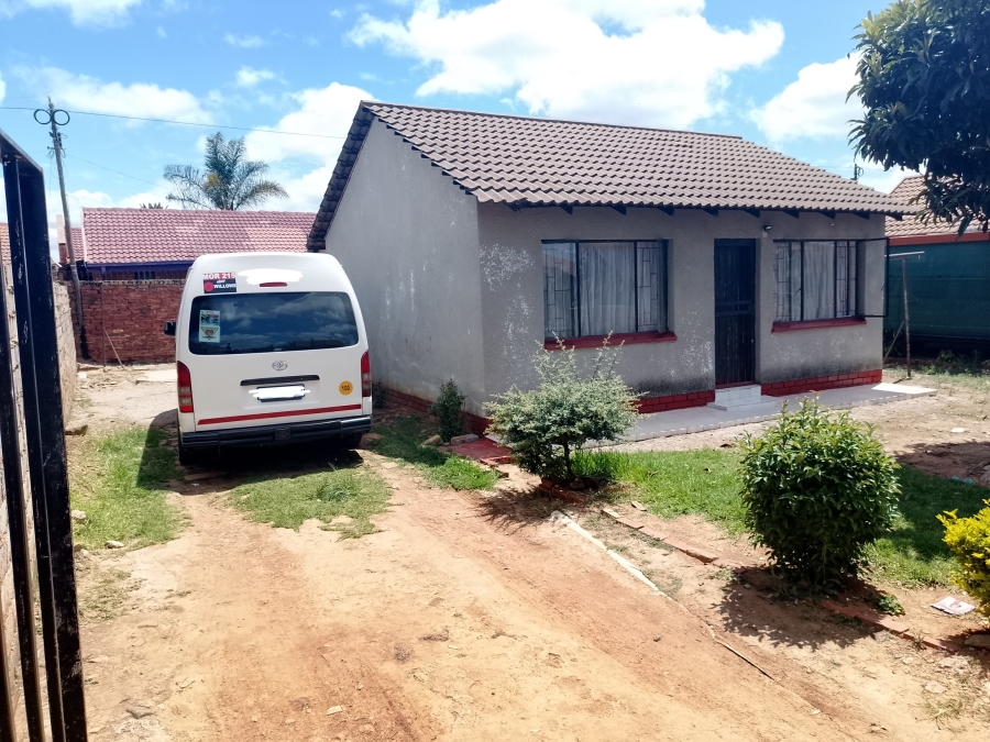 2 Bedroom Property for Sale in Mamelodi East Gauteng
