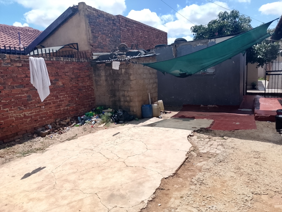 2 Bedroom Property for Sale in Mamelodi East Gauteng