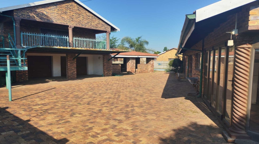 3 Bedroom Property for Sale in Duncanville Gauteng