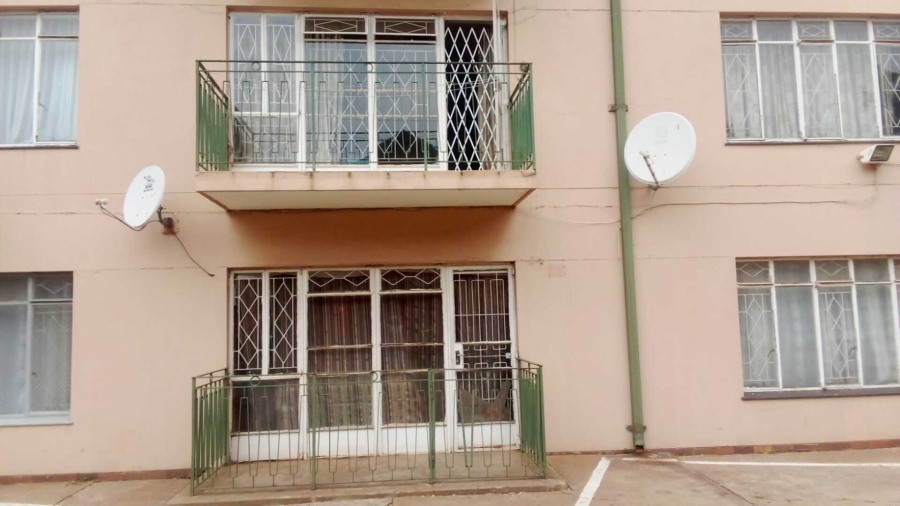 2 Bedroom Property for Sale in Vanderbijlpark CW 1 Gauteng