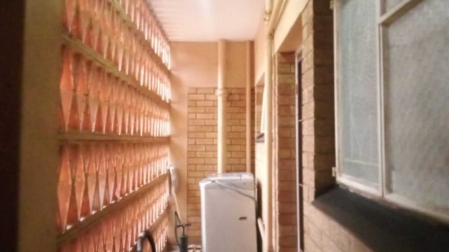 2 Bedroom Property for Sale in Vanderbijlpark CW 1 Gauteng