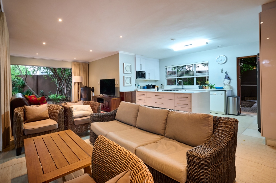 4 Bedroom Property for Sale in Waterfall Country Village Gauteng