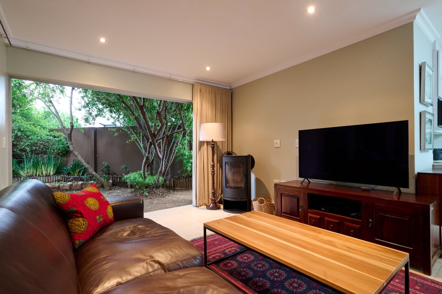 4 Bedroom Property for Sale in Waterfall Country Village Gauteng