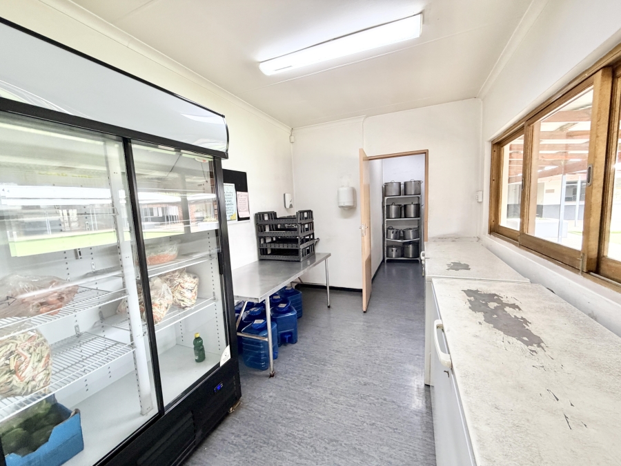 Commercial Property for Sale in Midridge Park Gauteng