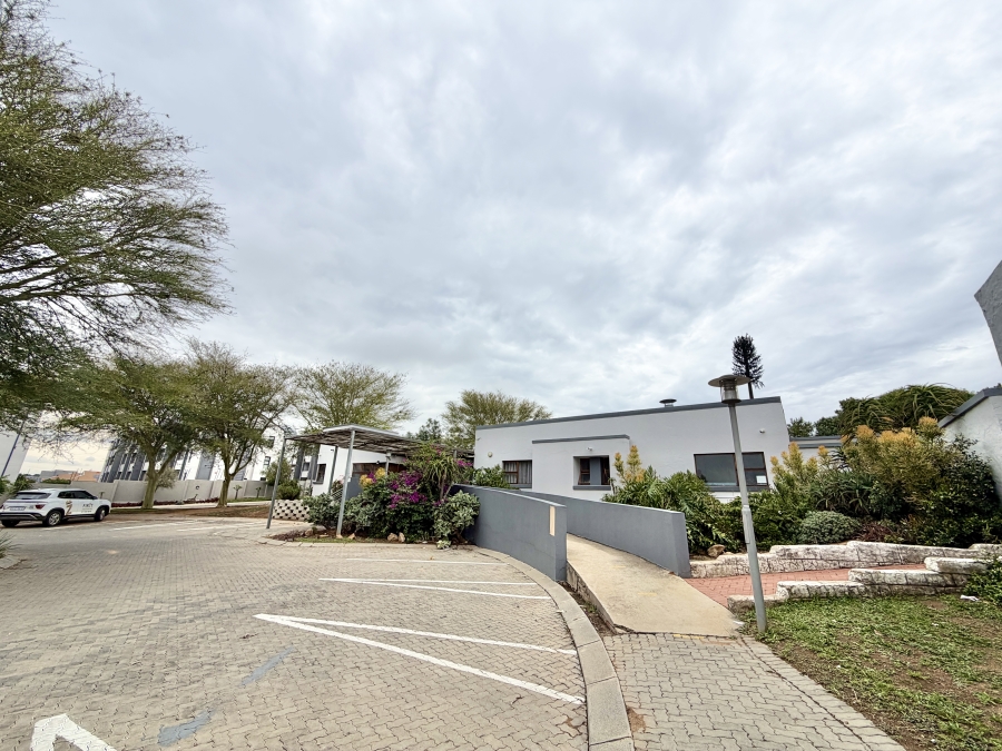 Commercial Property for Sale in Midridge Park Gauteng