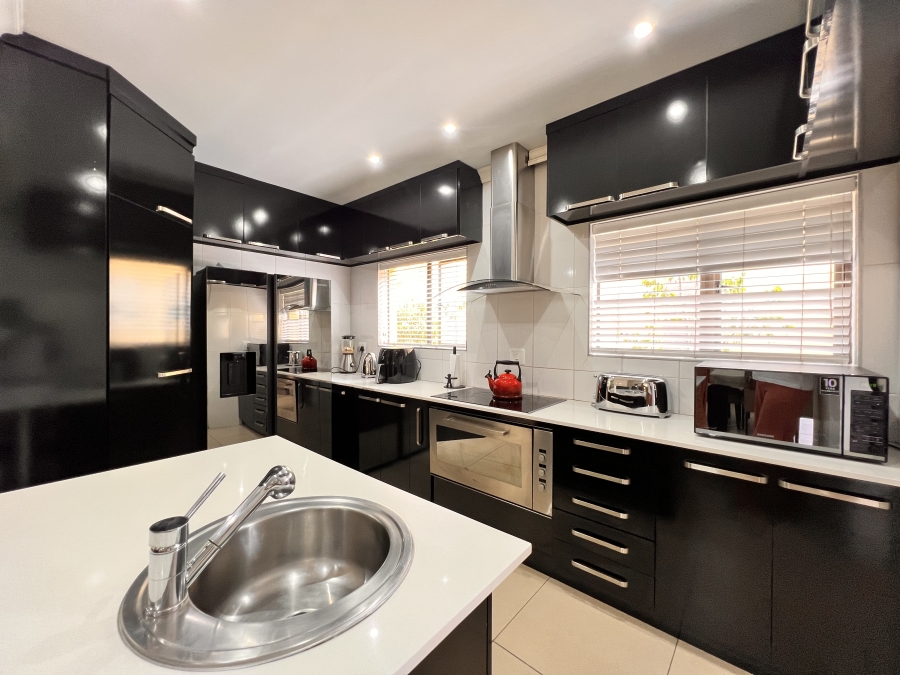 To Let 3 Bedroom Property for Rent in Summerset Gauteng