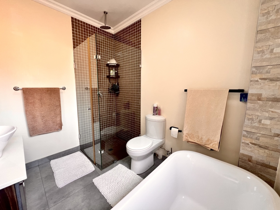 To Let 3 Bedroom Property for Rent in Summerset Gauteng