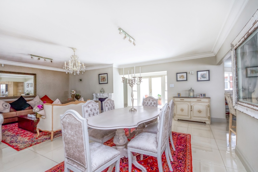 To Let 5 Bedroom Property for Rent in Hyde Park Gauteng