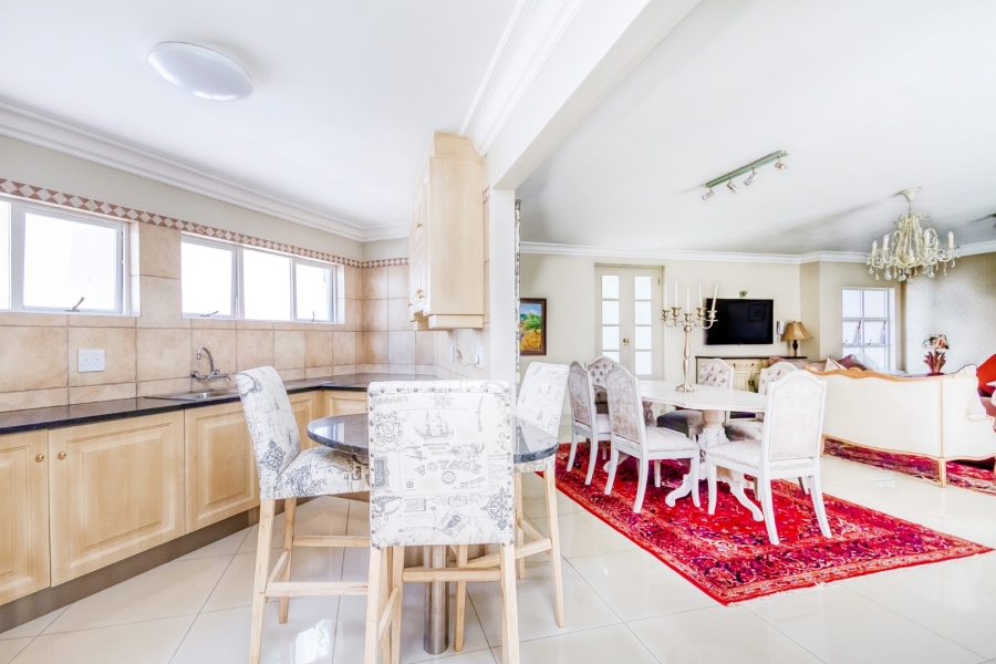 To Let 5 Bedroom Property for Rent in Hyde Park Gauteng