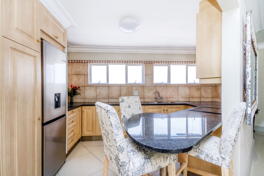 To Let 5 Bedroom Property for Rent in Hyde Park Gauteng