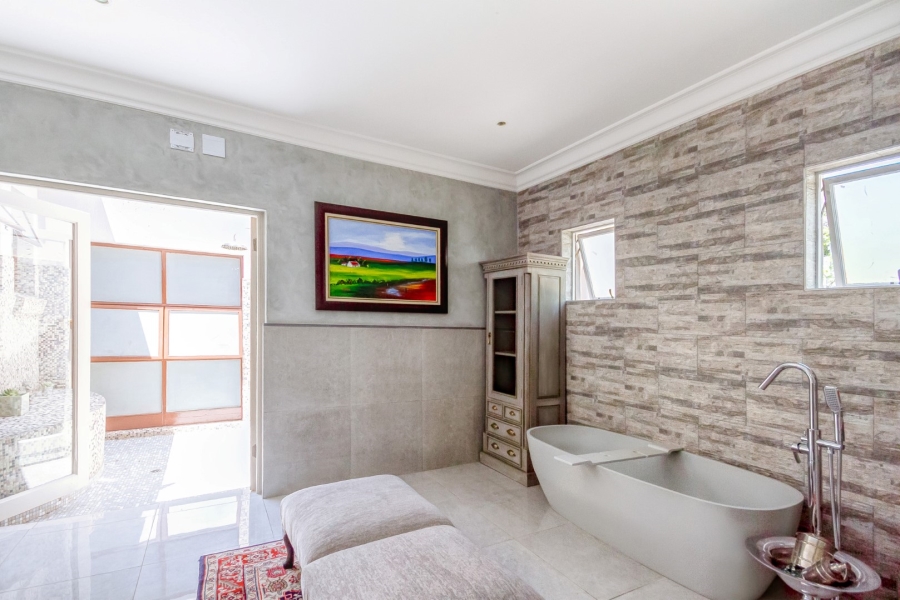 To Let 5 Bedroom Property for Rent in Hyde Park Gauteng