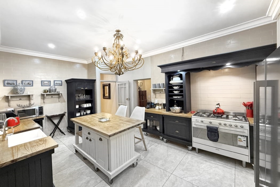 To Let 5 Bedroom Property for Rent in Hyde Park Gauteng