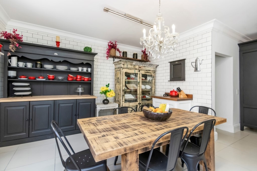 To Let 5 Bedroom Property for Rent in Hyde Park Gauteng