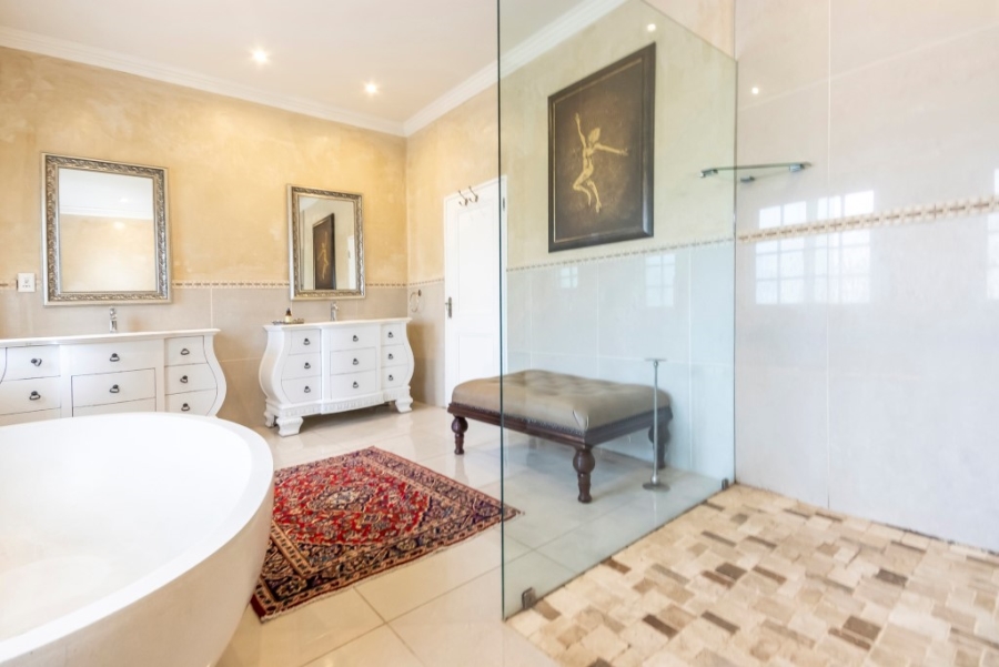 To Let 5 Bedroom Property for Rent in Hyde Park Gauteng