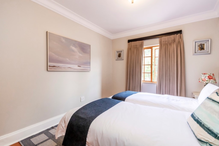 To Let 5 Bedroom Property for Rent in Hyde Park Gauteng