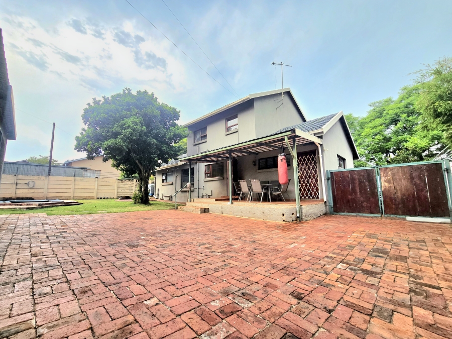 3 Bedroom Property for Sale in Lyttelton Manor Gauteng