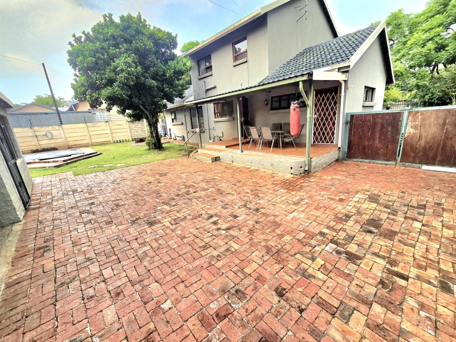 3 Bedroom Property for Sale in Lyttelton Manor Gauteng