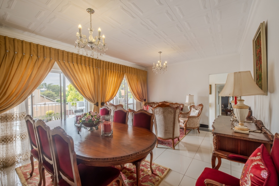 3 Bedroom Property for Sale in Faerie Glen Gauteng