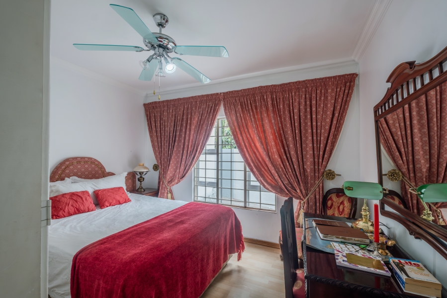 3 Bedroom Property for Sale in Faerie Glen Gauteng