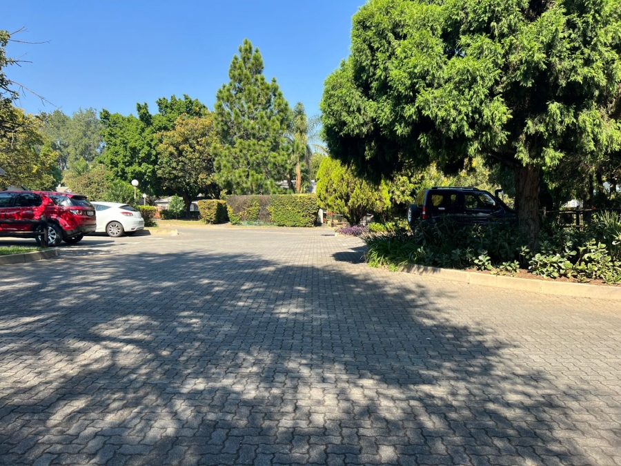 To Let 3 Bedroom Property for Rent in Lynnwood Glen Gauteng