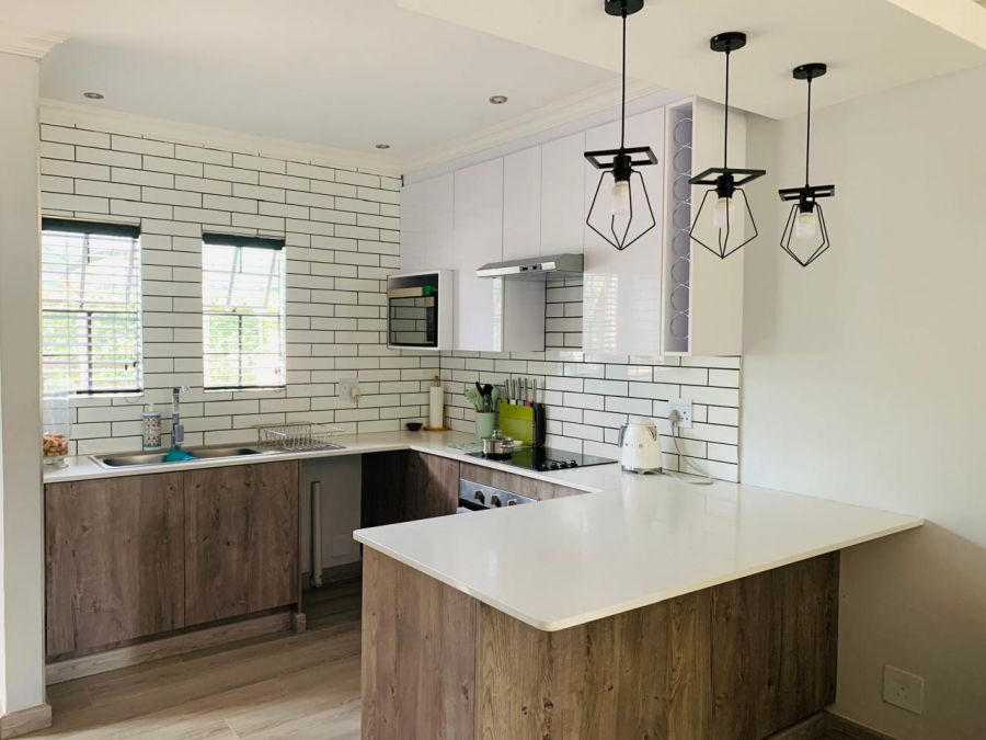 To Let 3 Bedroom Property for Rent in Lynnwood Glen Gauteng