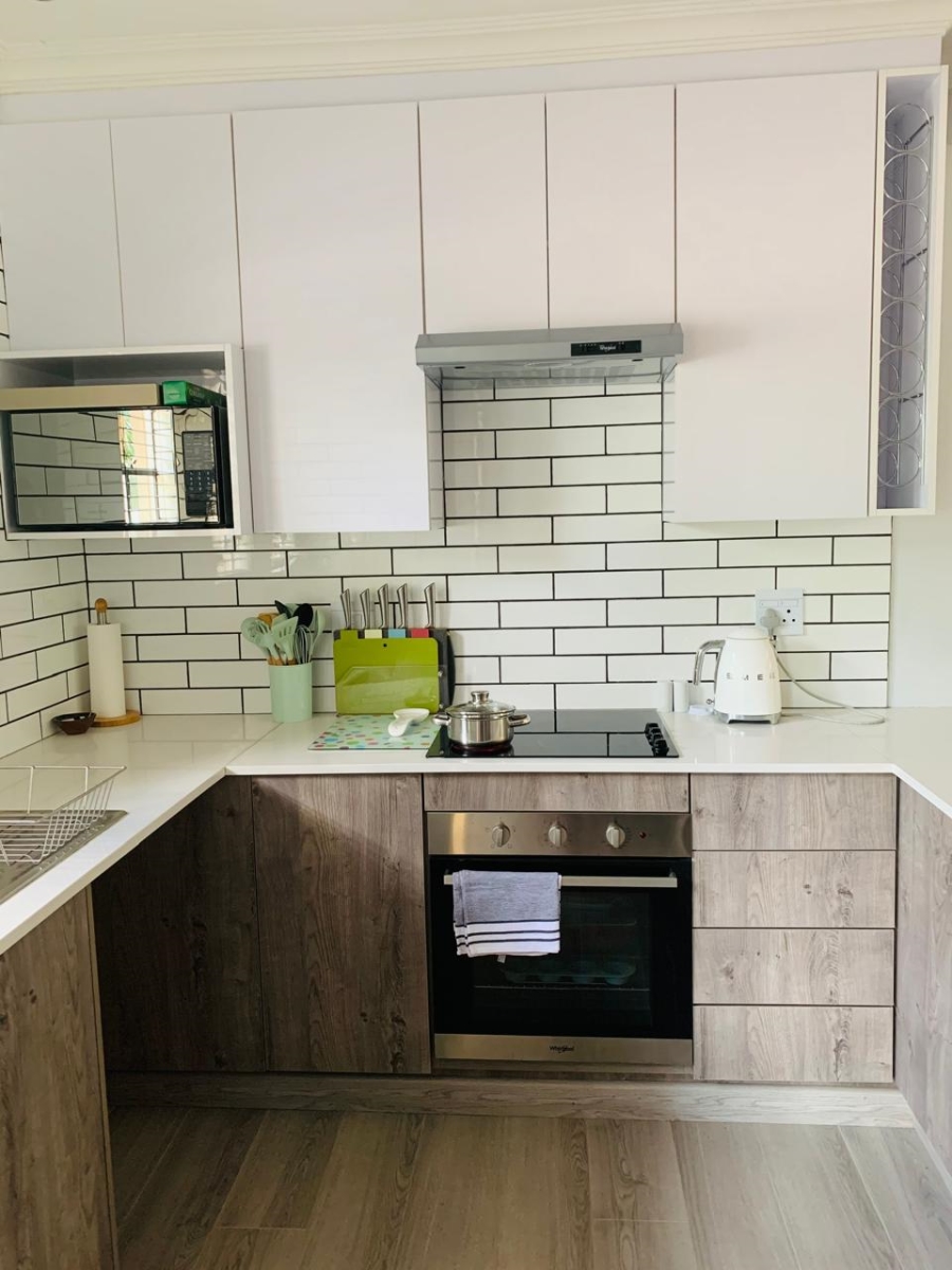 To Let 3 Bedroom Property for Rent in Lynnwood Glen Gauteng